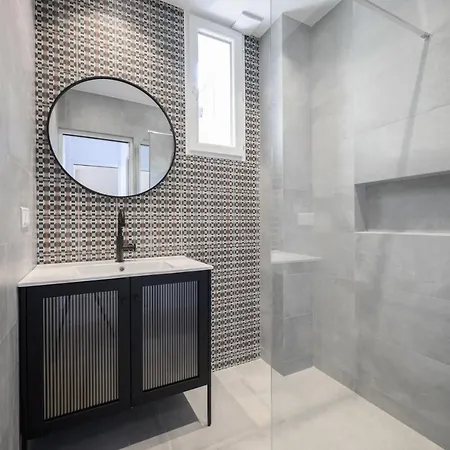 아파트 Proche Monaco, Vue Mer, Acces Et Jardin Privatif