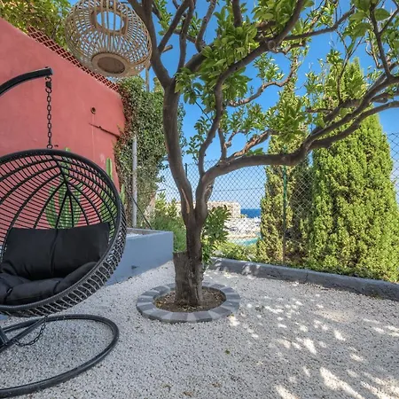 아파트 Proche Monaco, Vue Mer, Acces Et Jardin Privatif *