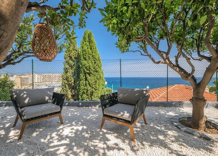 Апартаменты Proche Monaco, Vue Mer, Acces Et Jardin Privatif Кап-д'Ай